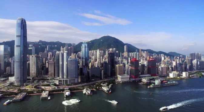 香港定居后，內(nèi)地戶口和身份證該如何處理呢？